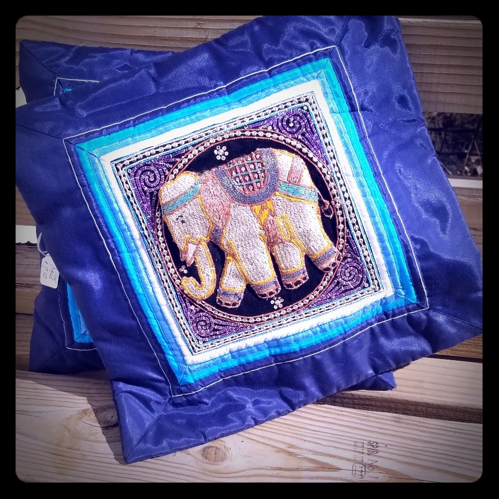 ELEPHANT PILLOW COVERS Set of TWO-NWOT